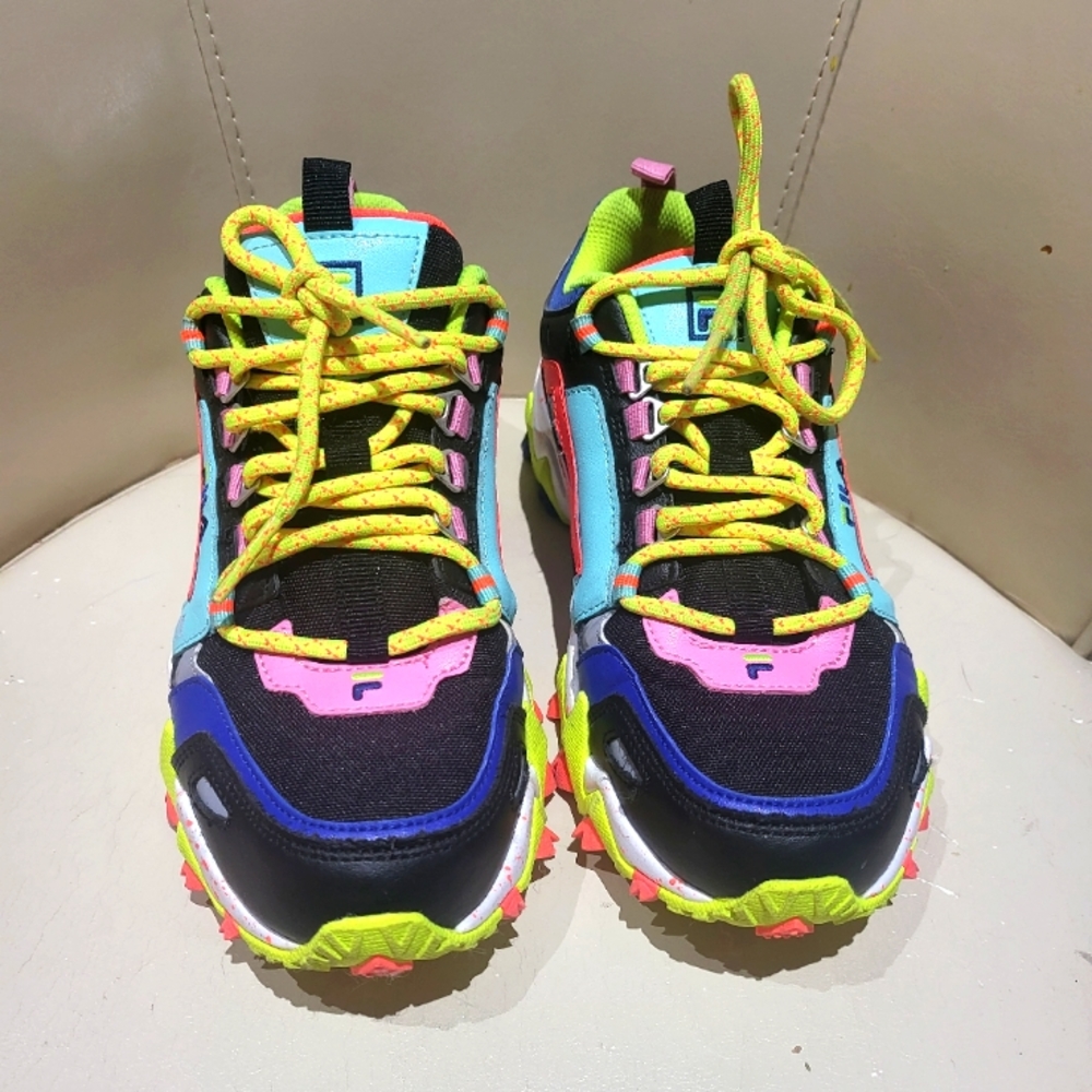 Womens Fila Oakmont size 8 Fiery black/mazarine blue